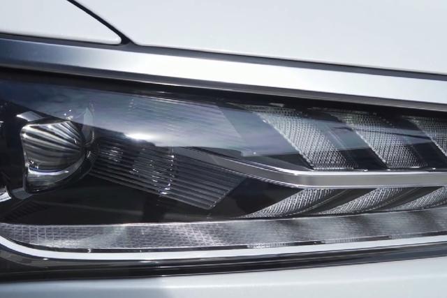 实拍秦PLUS EV，最长续航600km，十万级纯电轿跑的不二之选？