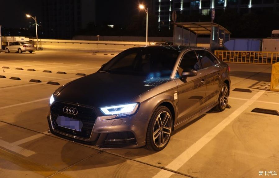 A3季风灰 40TFSI 运动版