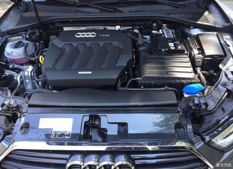 A3季风灰 40TFSI 运动版
