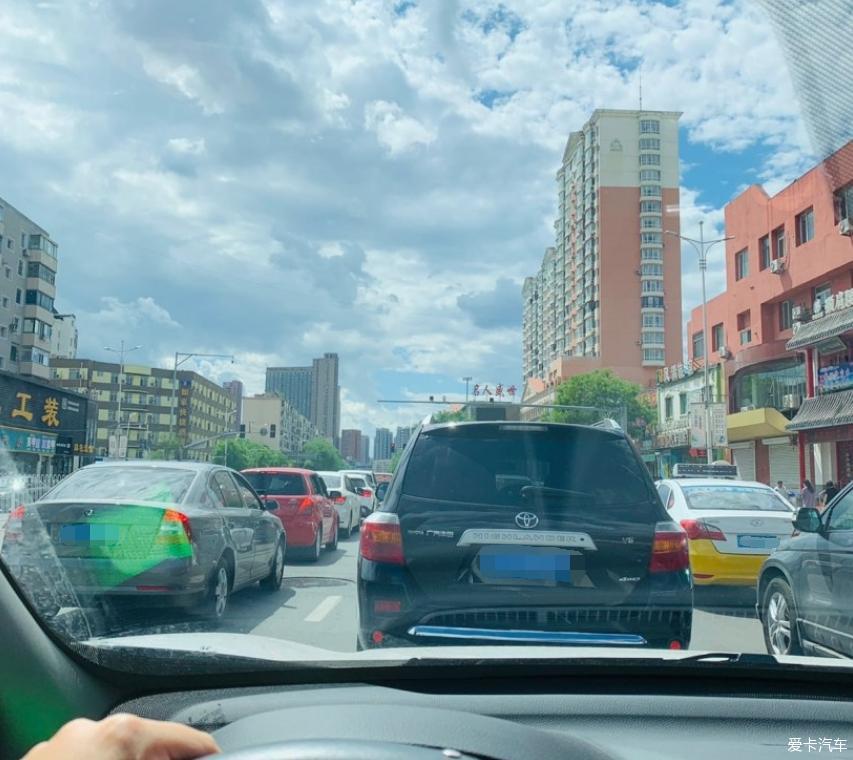 看看我的卡姿兰大眼睛