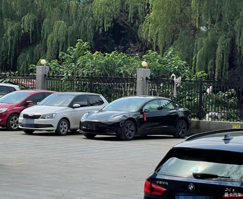 分享MODEL3提车半个多月使用心得