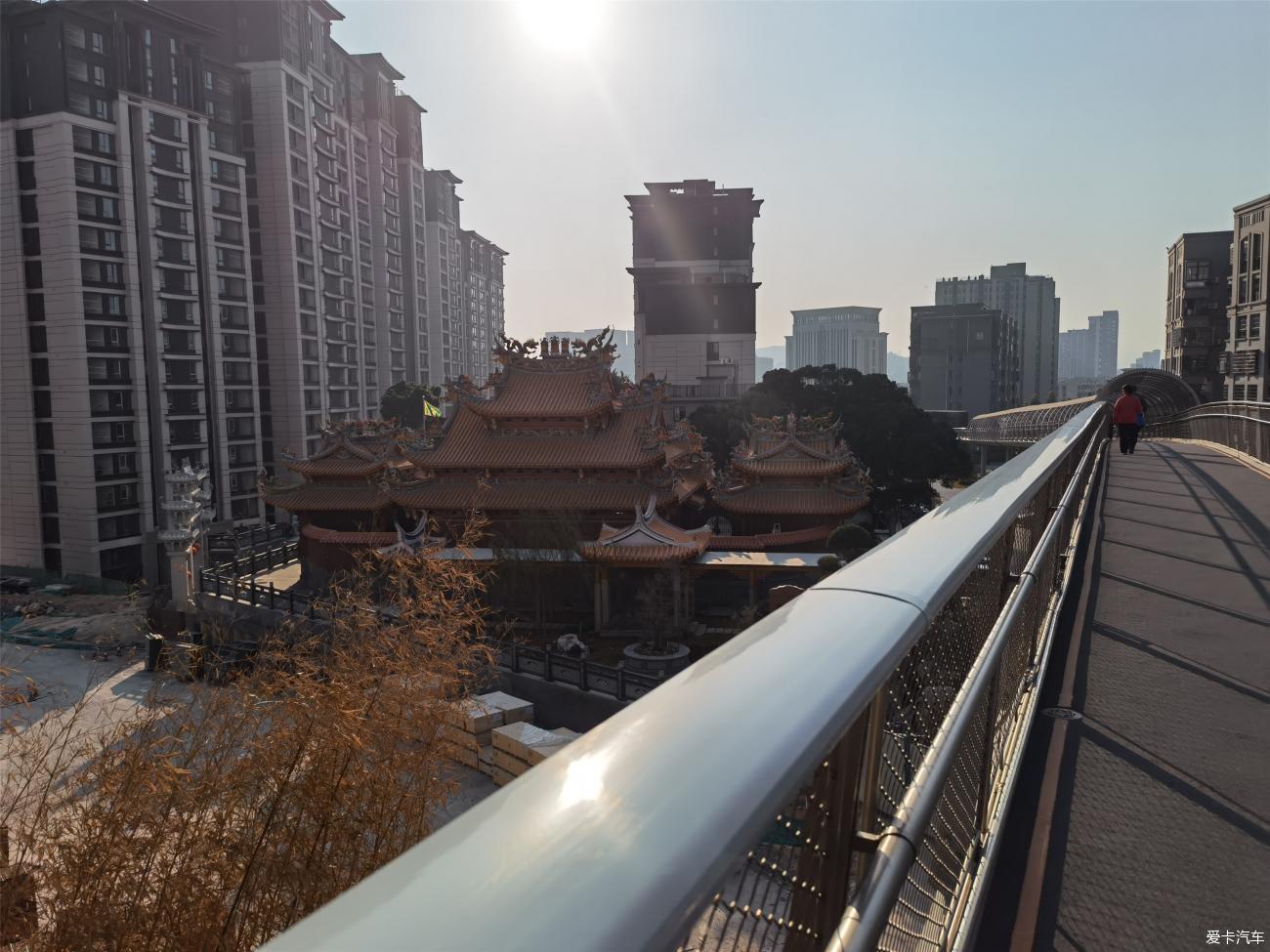 <br /></p>
健身了解一下，在空中的健康步道，很不错的感觉，就是有点长<br />
