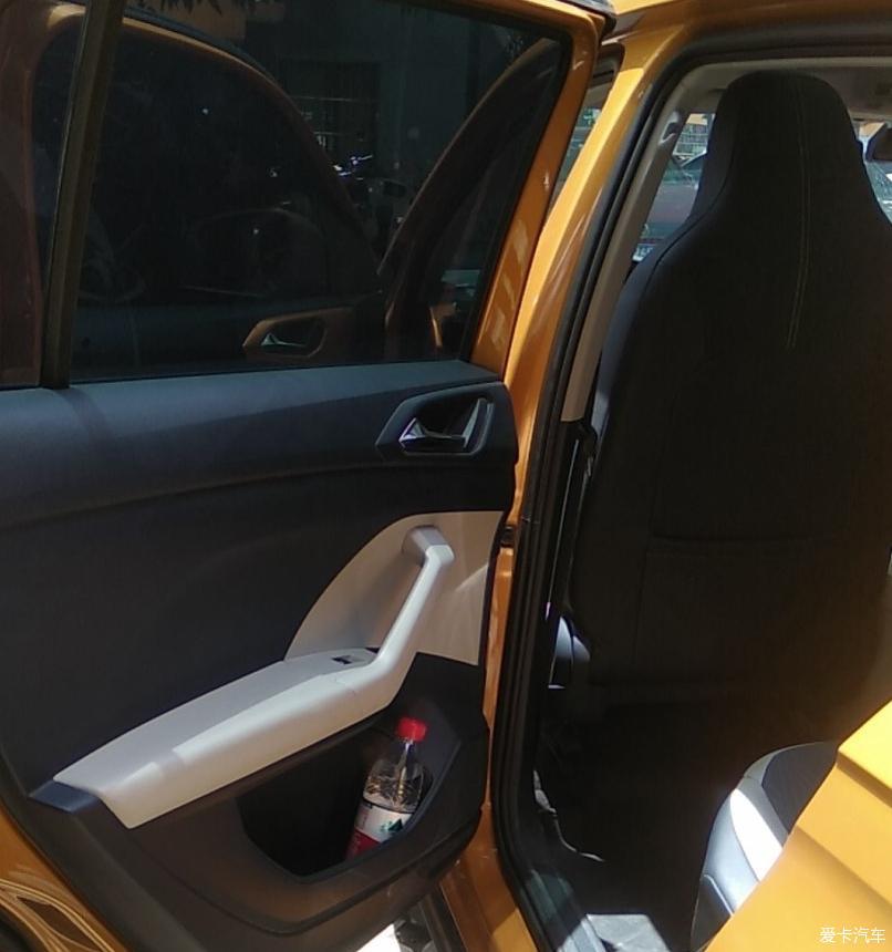一台爱车，承载的是一家人的梦想——大众途铠