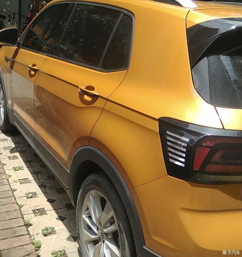 一台爱车，承载的是一家人的梦想——大众途铠