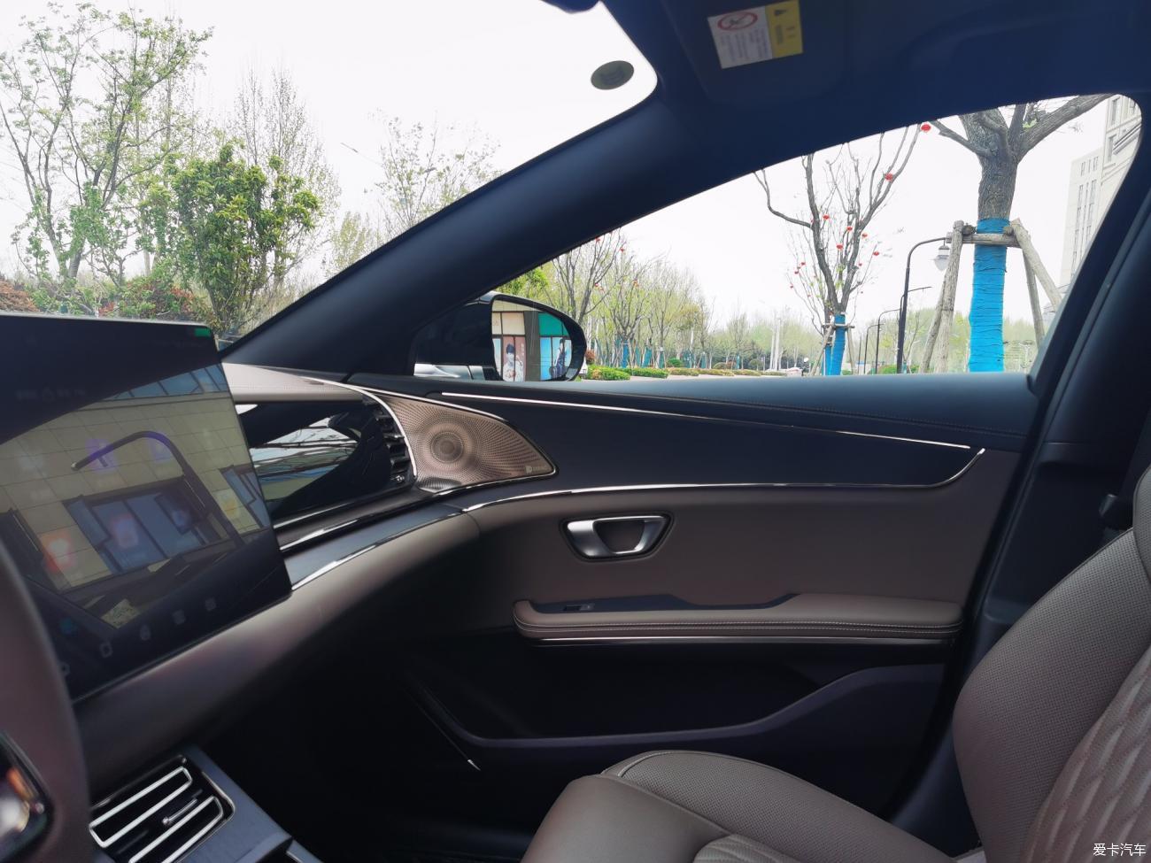 要的就是加速感！怒提比亚迪汉DM四驱性能版