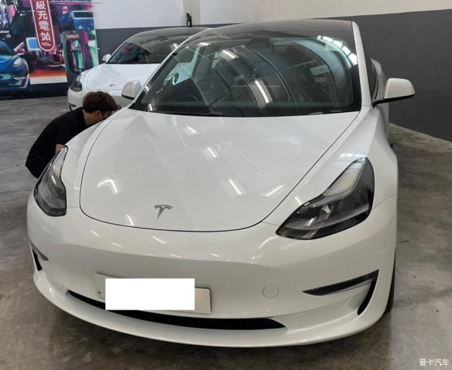 新MODEL 3香港車主提車分享