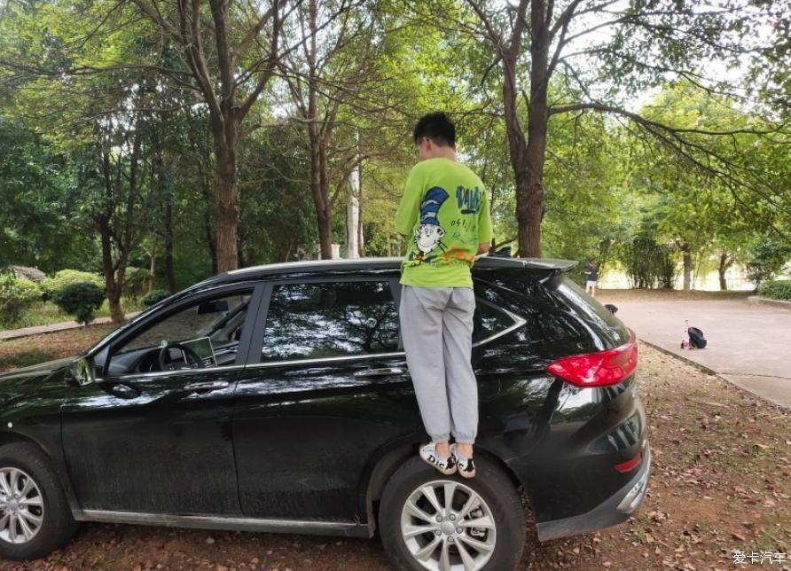 开着M6PLUS一起出去玩玩