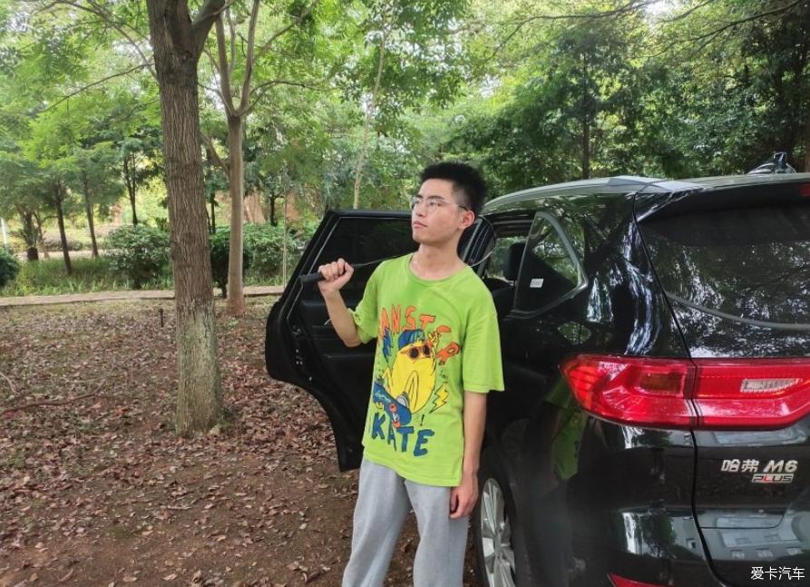 开着M6PLUS一起出去玩玩