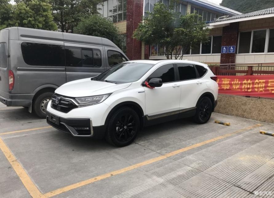 crv混动黑爵士 提（用）车作业