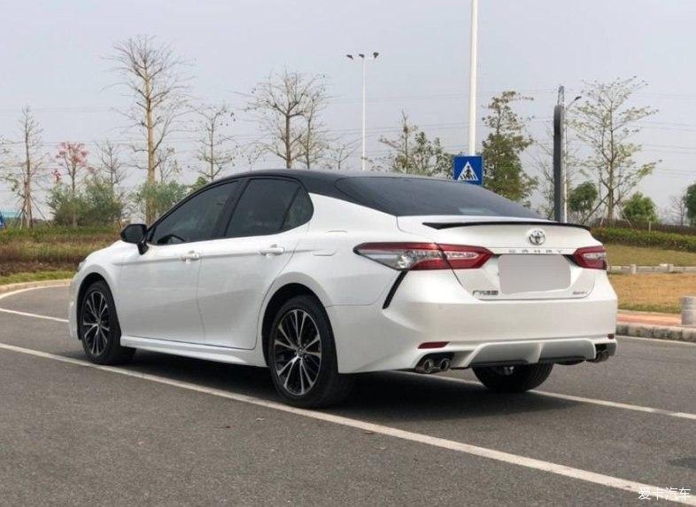 不言对错，丰田凯美瑞