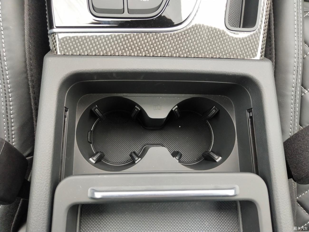 放弃沃尔沃XC50选择更年轻的奥迪Q5LSportback
