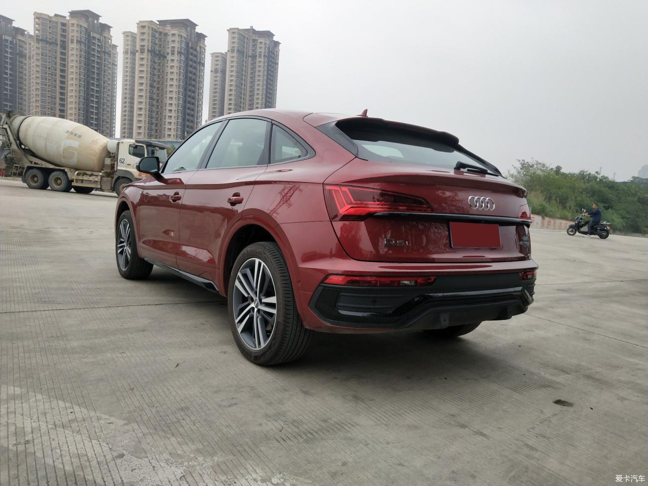 放弃沃尔沃XC50选择更年轻的奥迪Q5LSportback