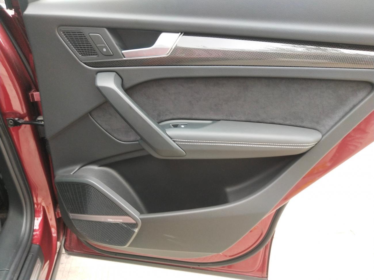 放弃沃尔沃XC50选择更年轻的奥迪Q5LSportback