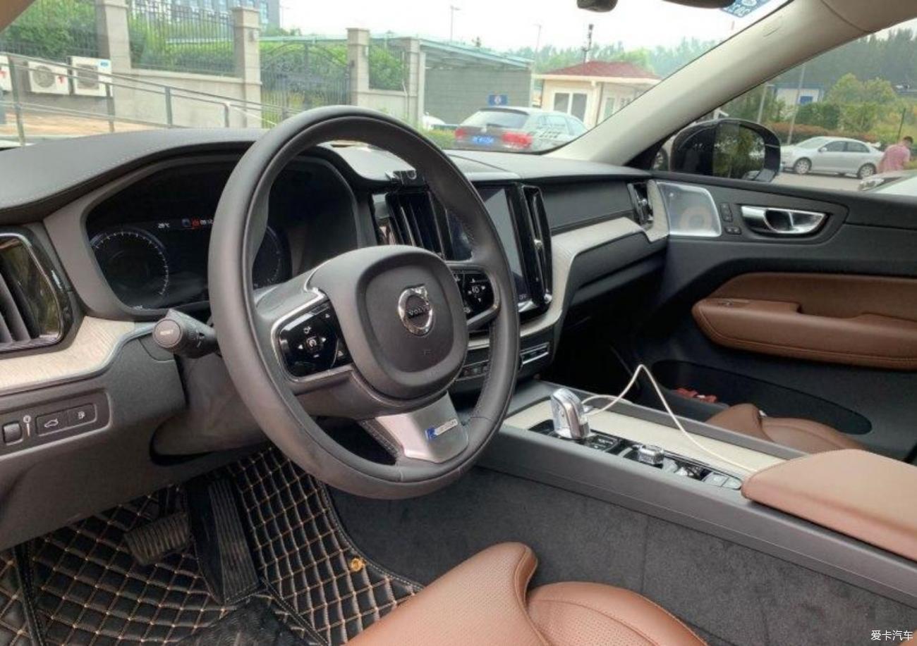 提车作业贴---XC60T8