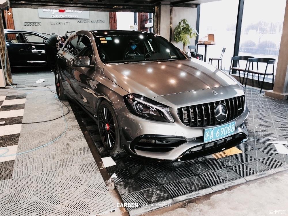 特斯拉model3 怎么改装适合年轻小伙