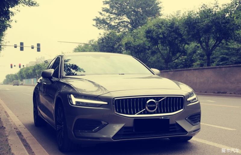 S60是很适合家用的一款车