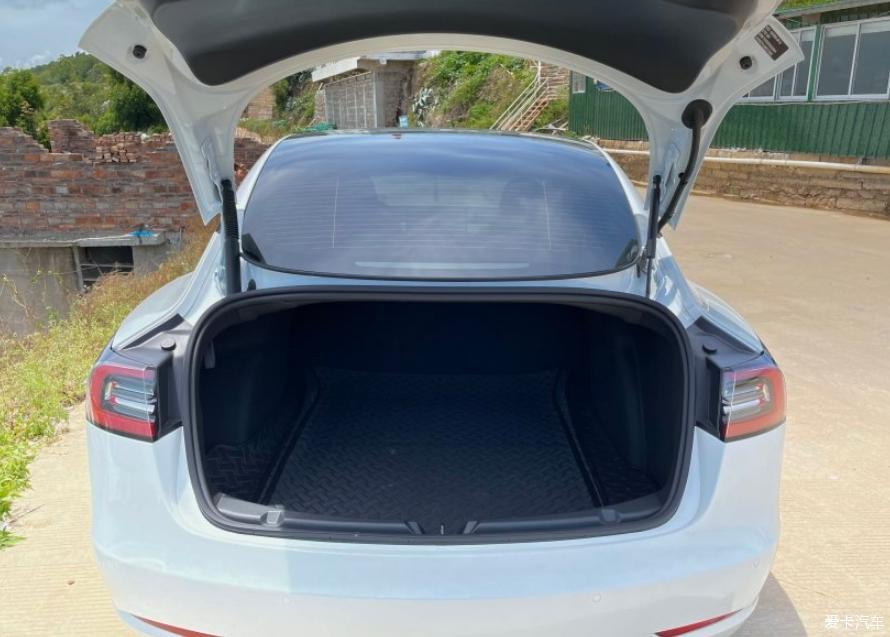 特斯拉Model3 1000公里分享