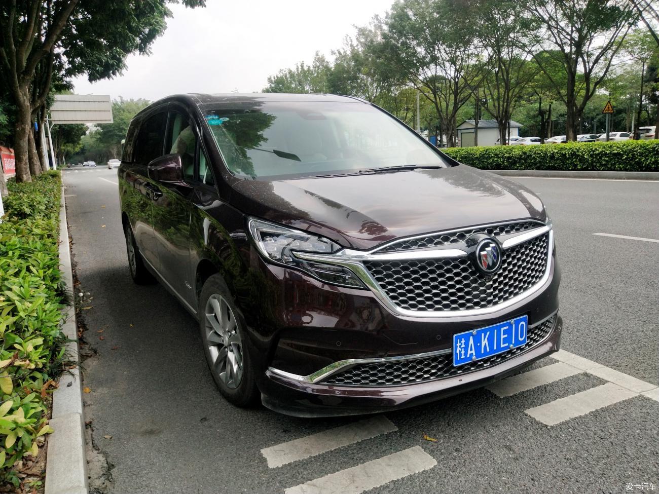 综合实力胜出 纠结之后终提别克GL8艾维亚