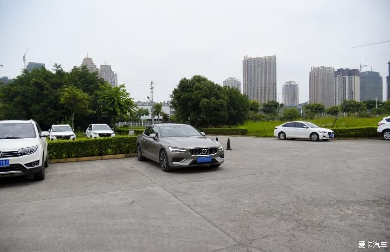 聊聊S60的空间表现