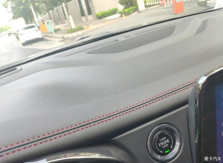 很符合城市越野的用车环境