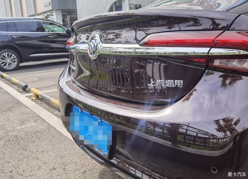 品鉴别克君越艾维亚先享型
