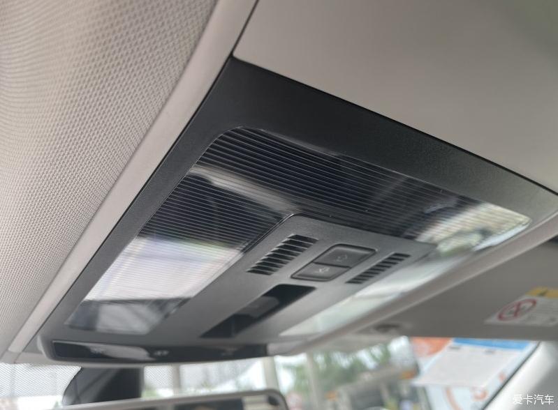 B级车性价比越来越高，来看看帕萨特怎么样