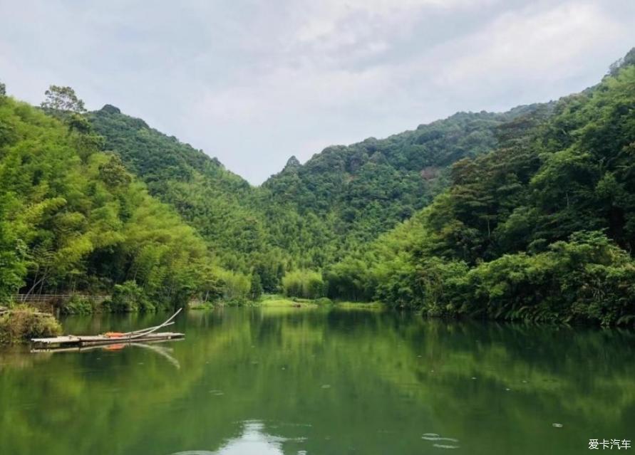 逸起去感受千泷沟瀑布自然的美