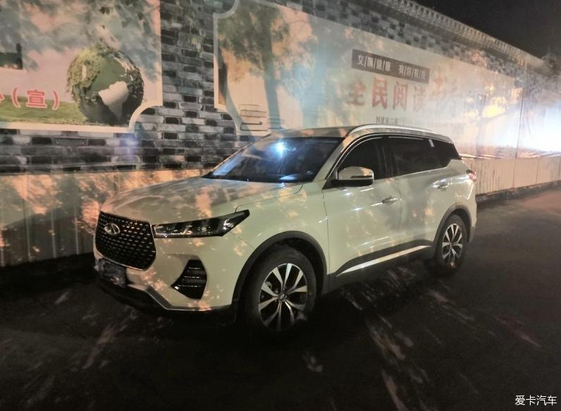 夜色之下的虎7，也是一款颜值很高的车！