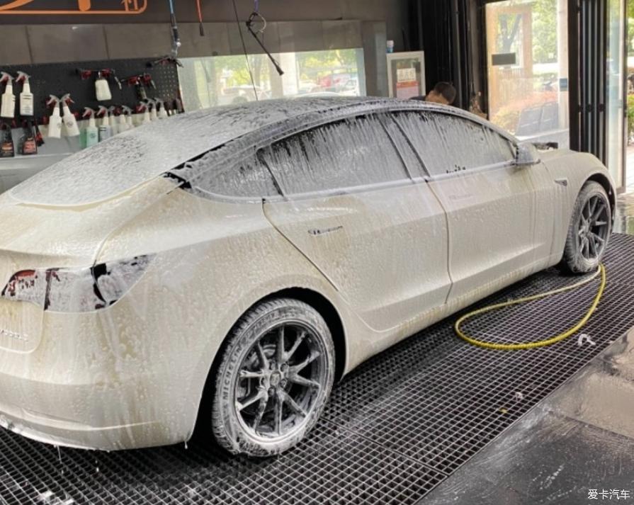 分享特斯拉MODEL 3标续提车及使用感受