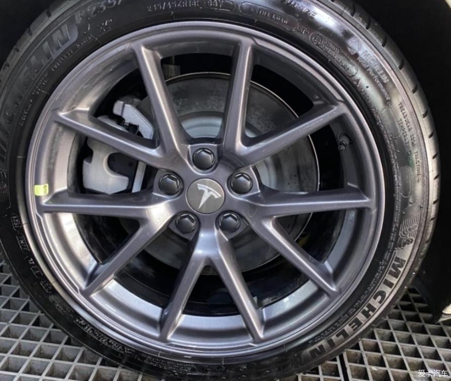 分享特斯拉MODEL 3标续提车及使用感受
