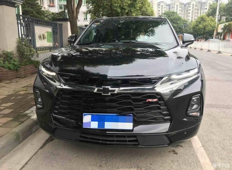 有七座车型，一家人出行稳妥妥的