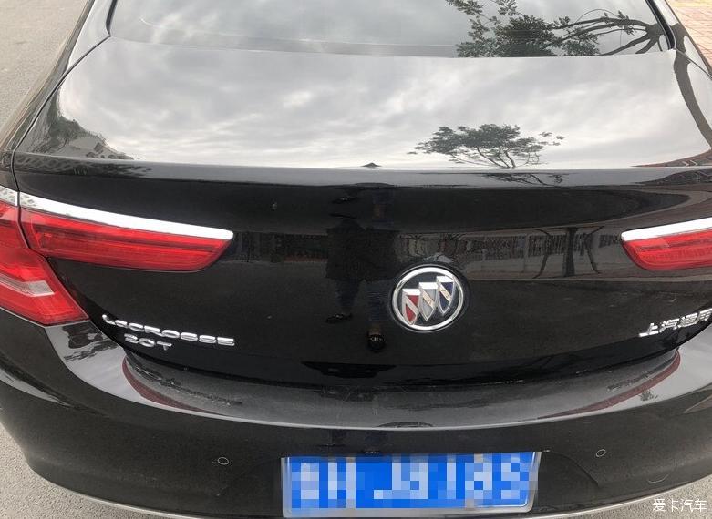 开着君越，踏着暖阳出发