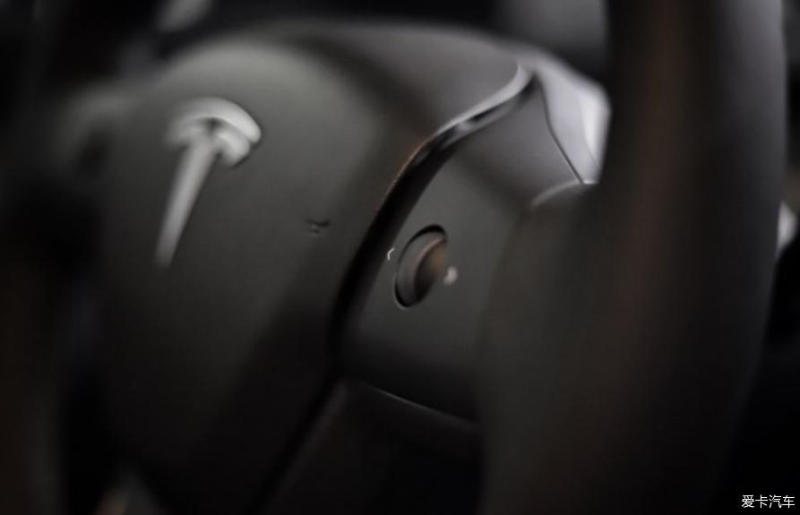 新款Model3 标续提车