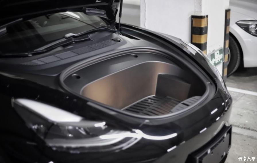 新款Model3 标续提车