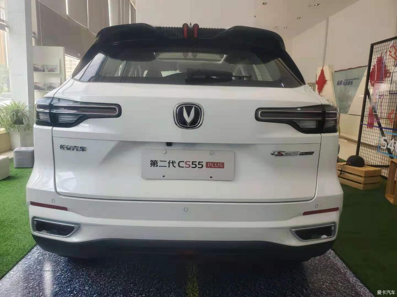 试驾第二代CS55PLUS颜值实力配置确实强悍！