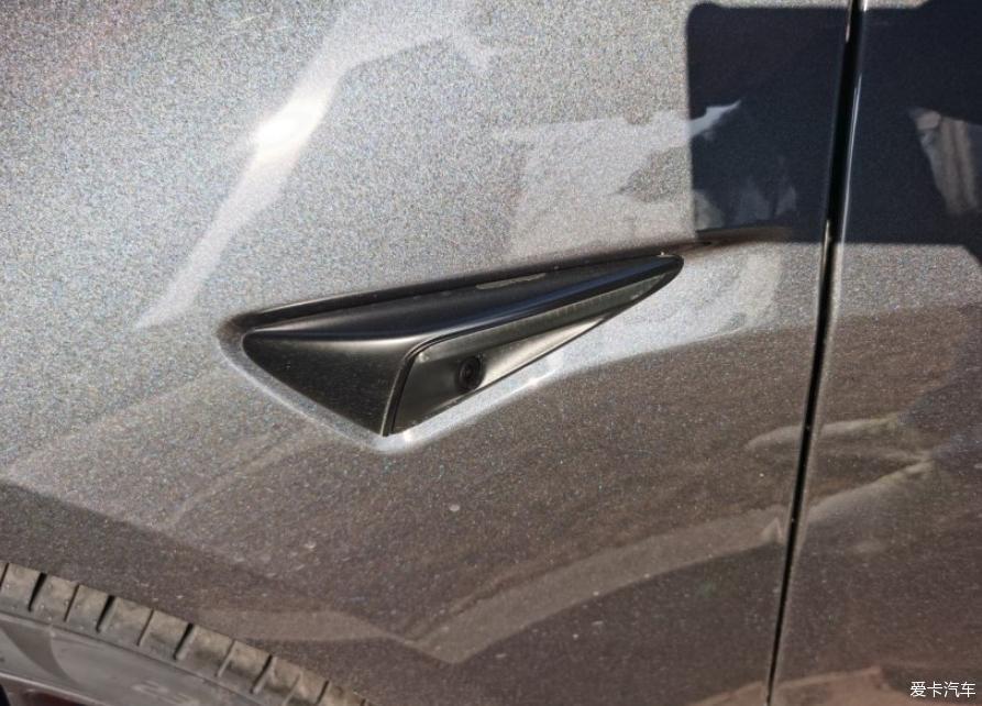 终提心心挂念的model3Performance