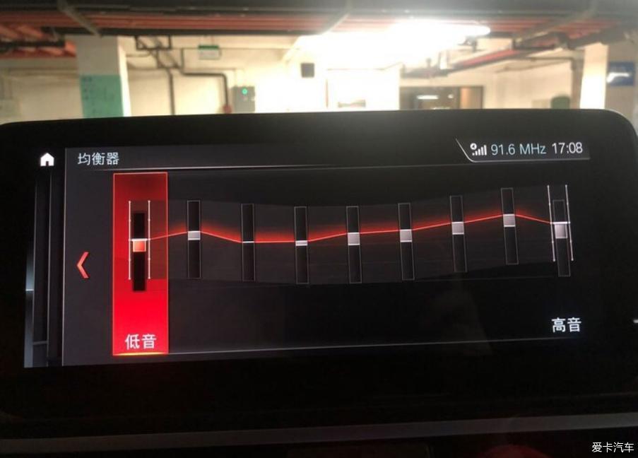 宝马X3的新车作业