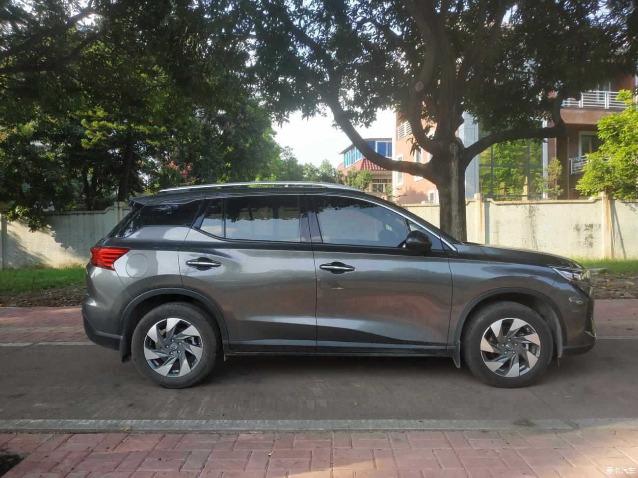 传祺GS4，适合大众的SUV
