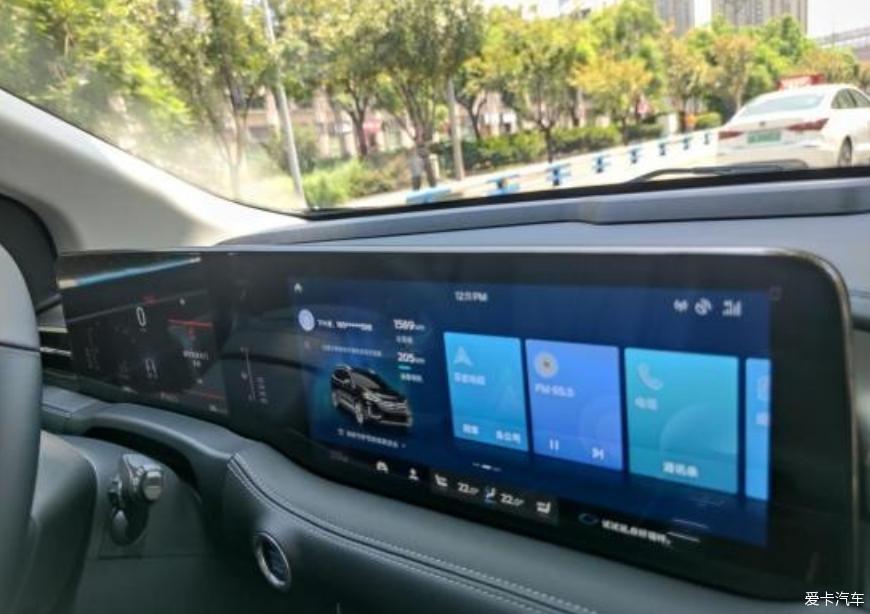 分享爱车福特锐界PLUS两驱铂锐型