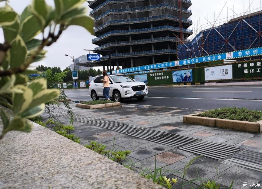开着哈弗M6出去走走感受生活