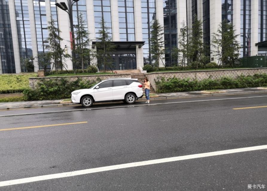 开着哈弗M6出去走走感受生活