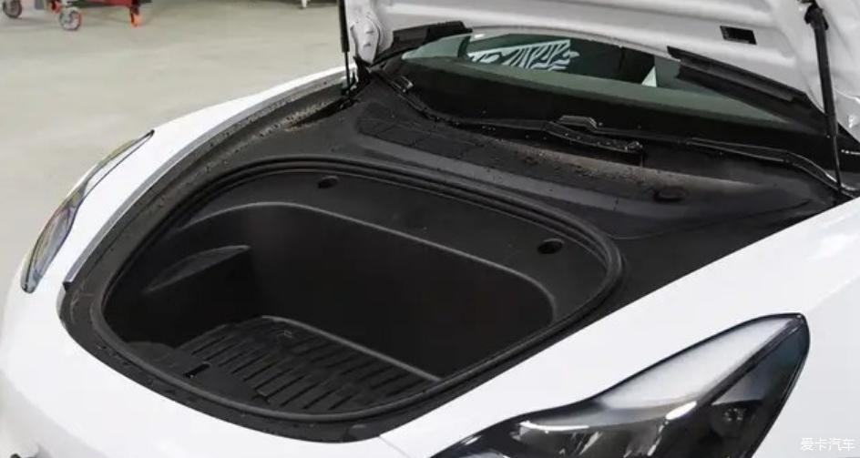 分享Model 3，满满的科感