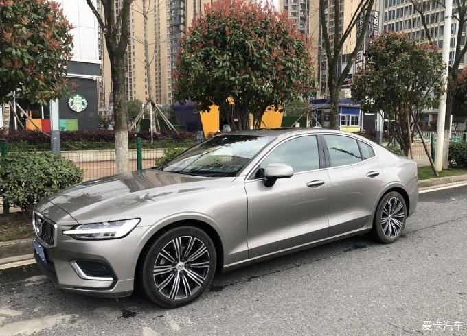 沉稳的外表，年轻的灵魂，S60提车