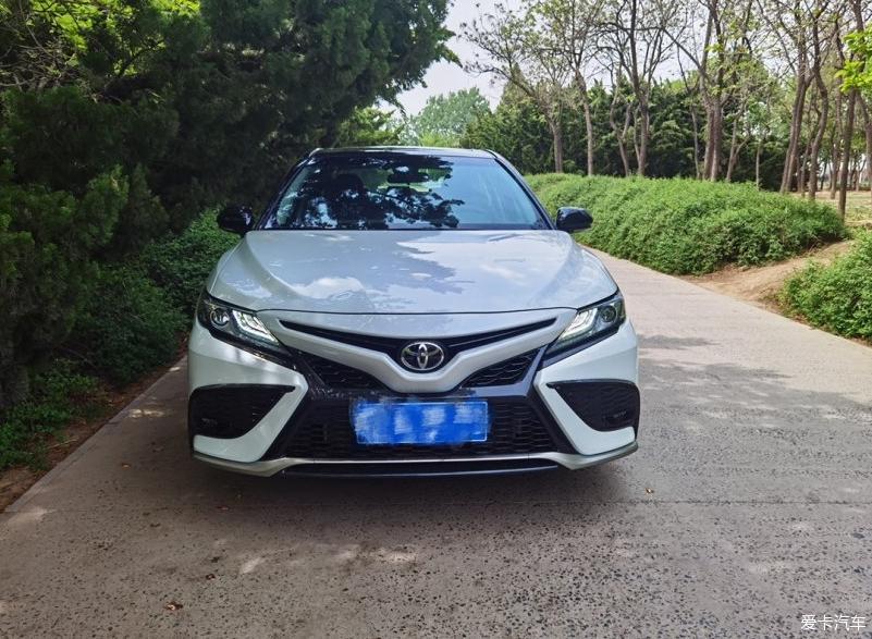 不愧是最受欢迎的B级车，全面均衡的凯美瑞