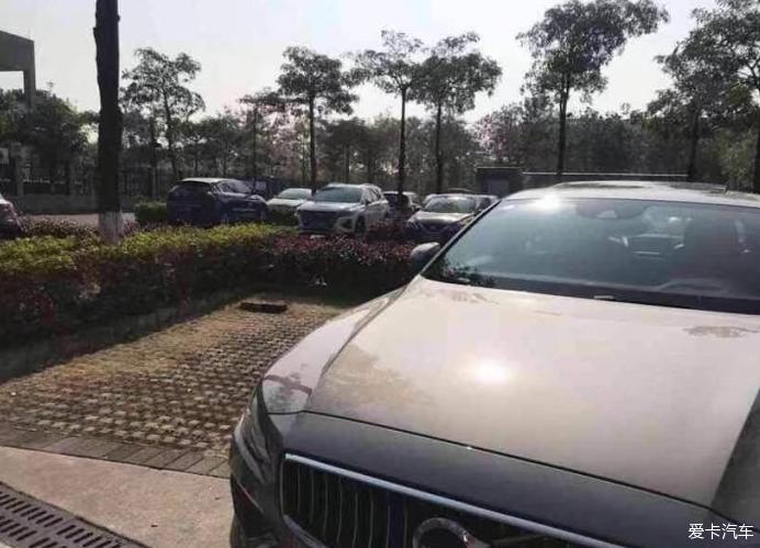 沉稳的外表，年轻的灵魂，S60提车