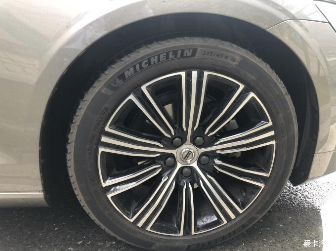 沉稳的外表，年轻的灵魂，S60提车
