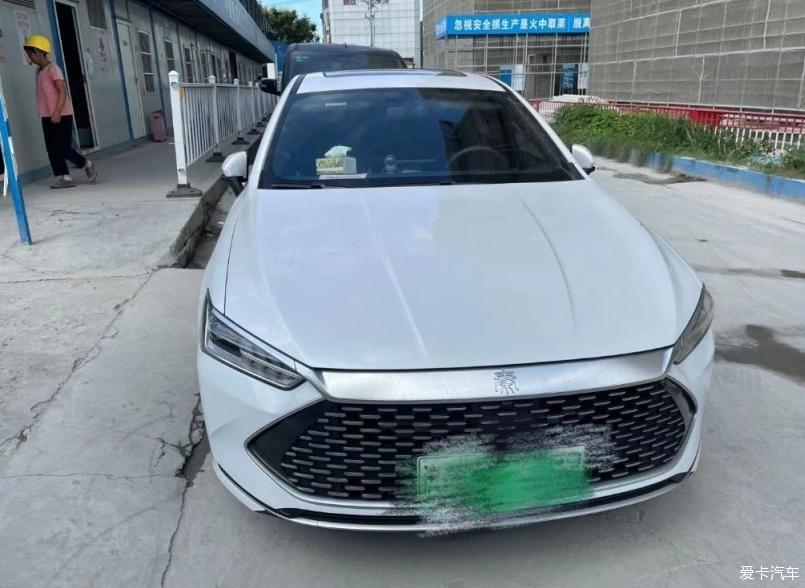 秦PLUS55公里旗舰得手，老朱来说车！