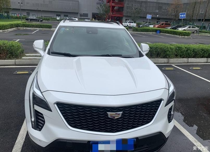 豪华二线凯迪XT4提车