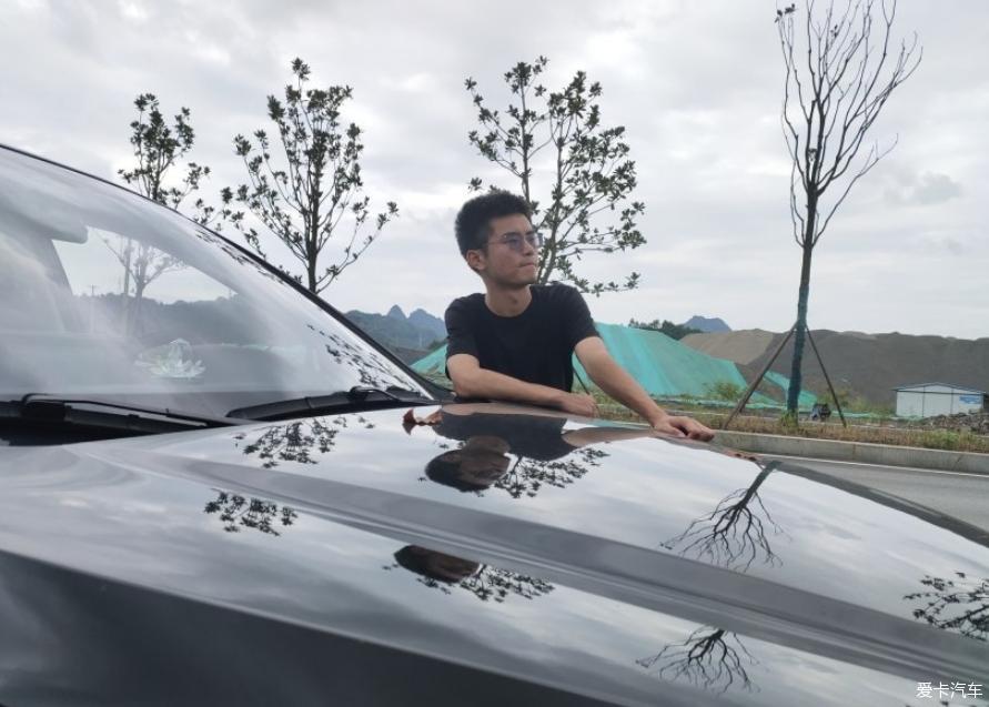 哈弗M6PLUS陪伴的第一个秋天
