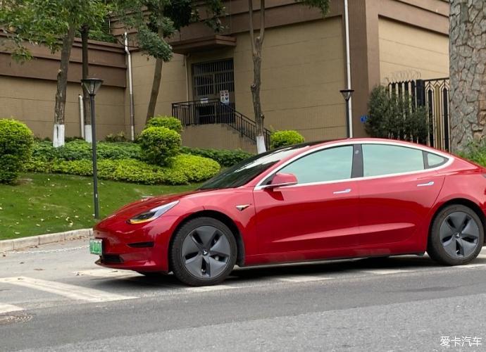 做一根不屈不挠的韭菜！model3车主自述